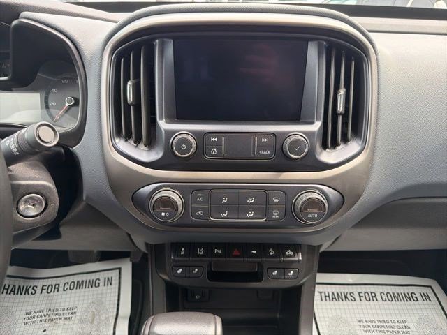 Used 2021 Summit White Chevrolet 4WD Z71 image 22