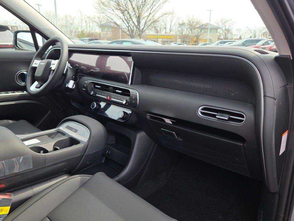 New 2026 Ecotronic Gray Pearl Hyundai SEL 7P image 8