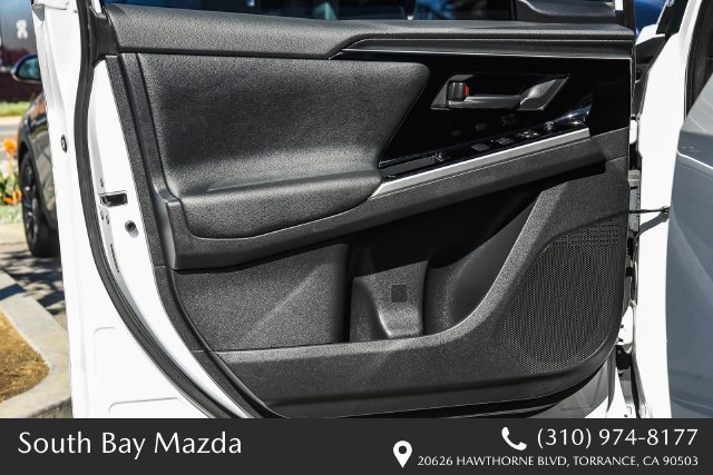 Used 2023 Beige Toyota XLE image 22