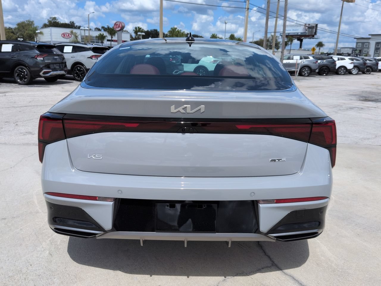 New 2027 Wolf Gray Kia GT-Line image 5