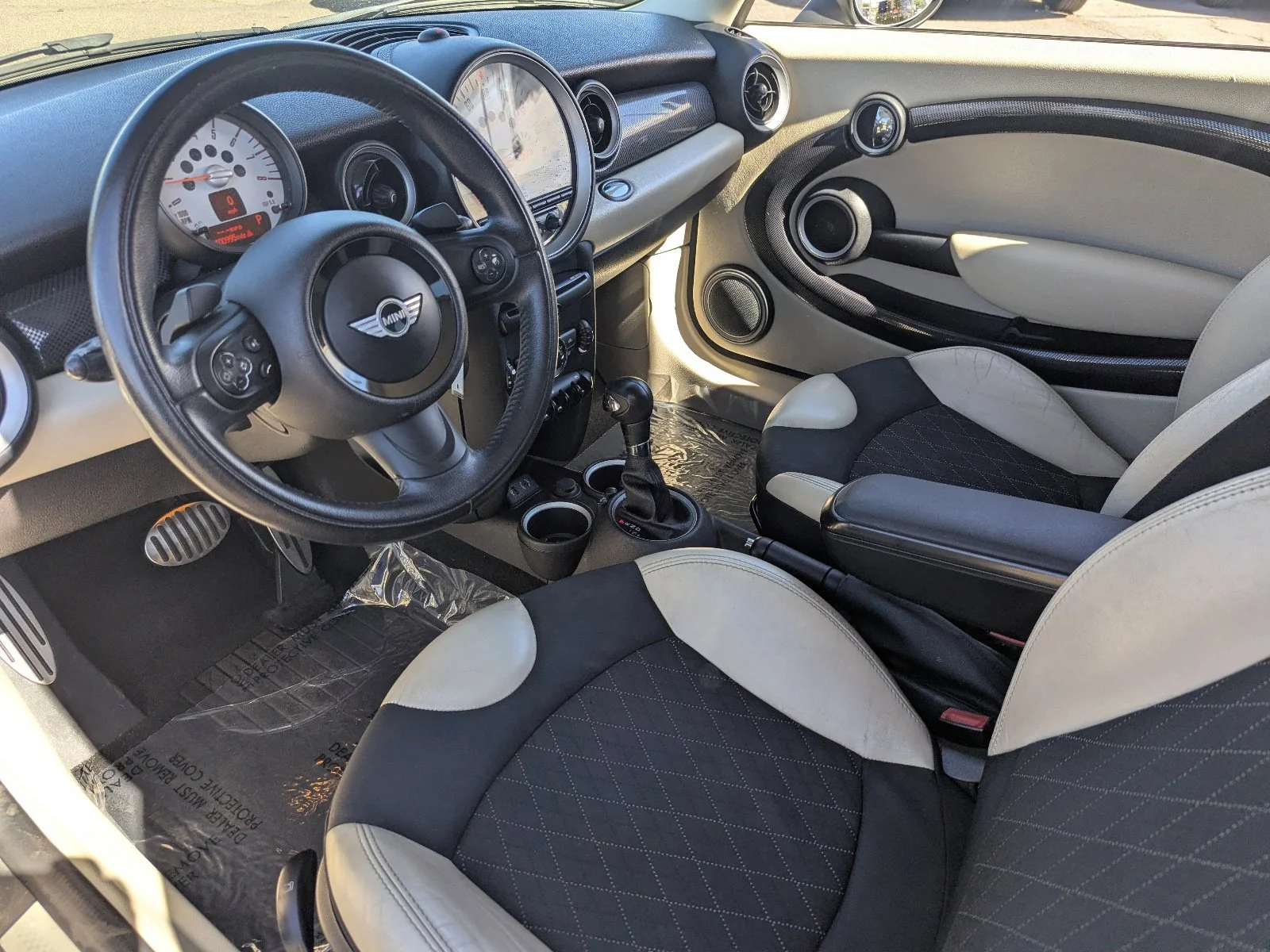 2013 MINI Cooper S - Photo 16