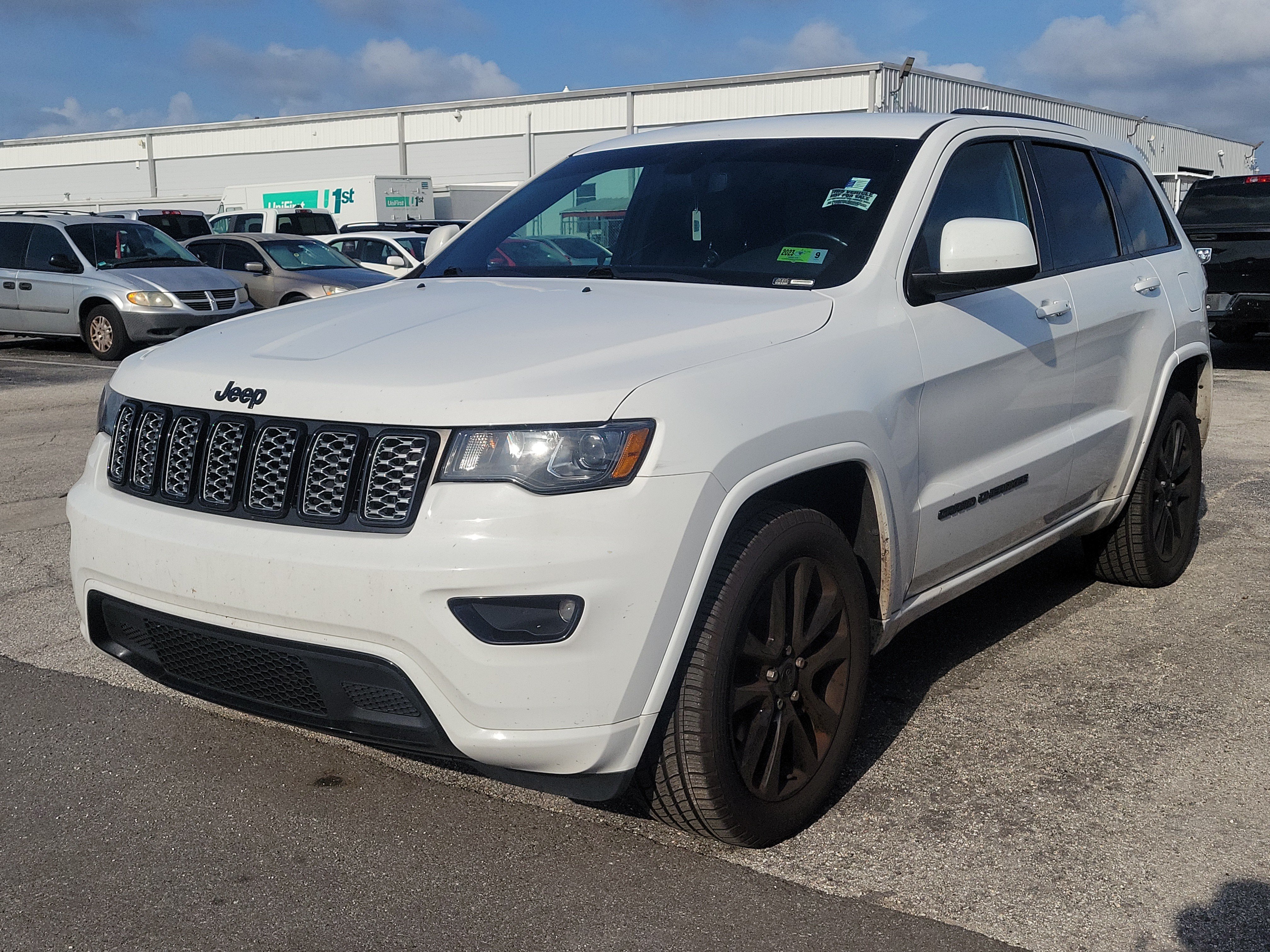Used 2020 Bright White Clearcoat Jeep Altitude image 3