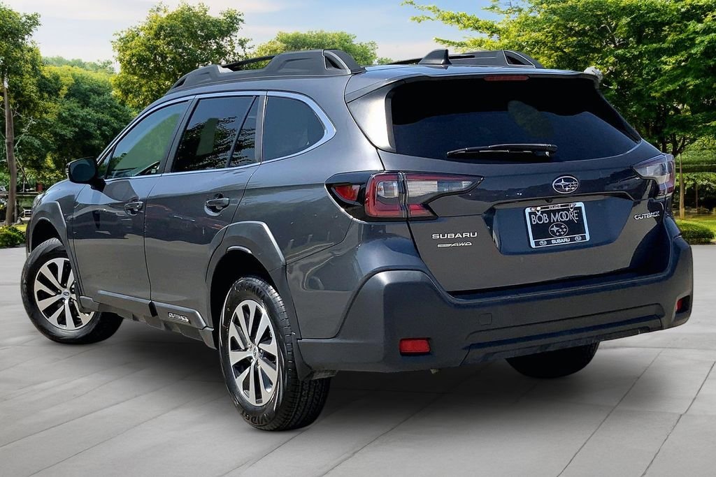 Used 2024 Gray Subaru Premium image 4
