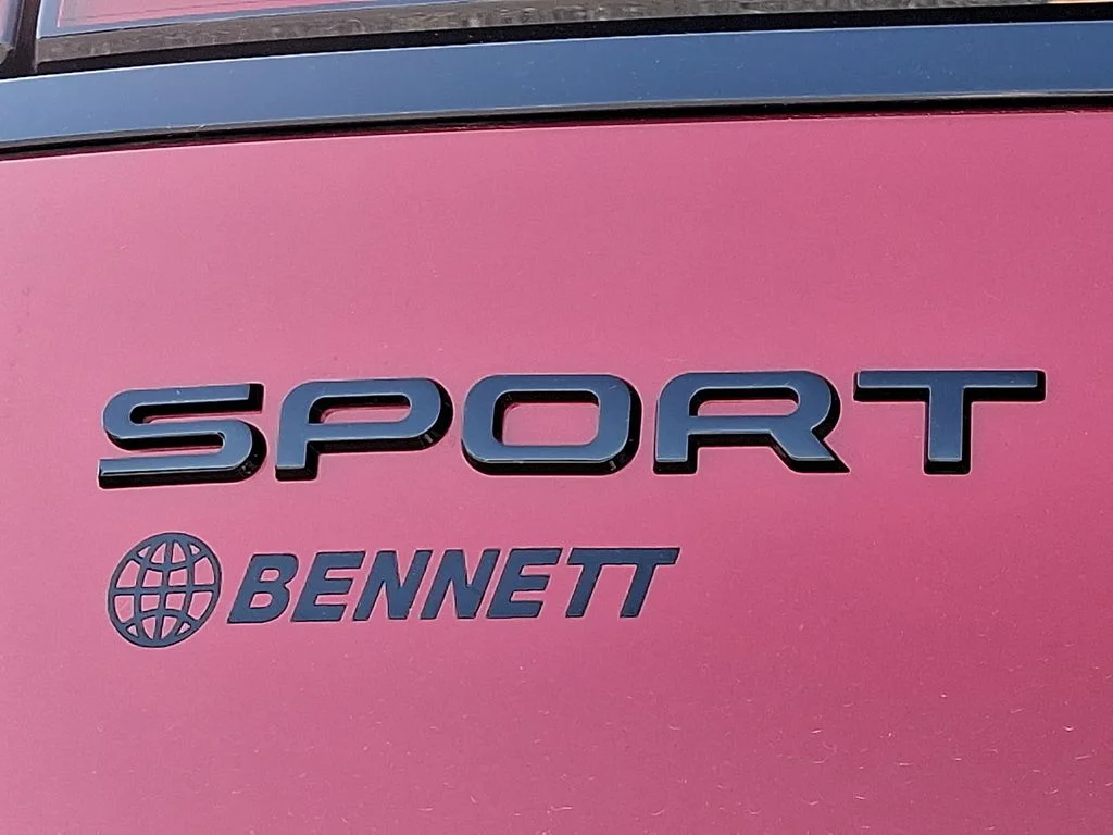 New 2026  Land Rover SE image 18