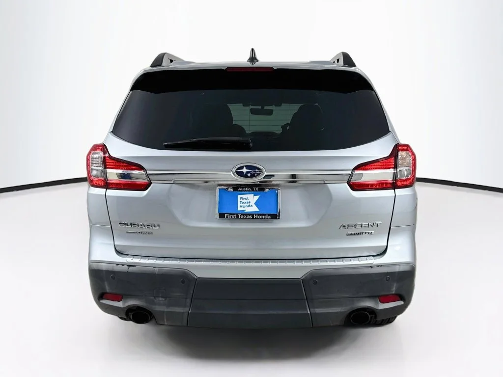 Used 2020 Ice Silver Metallic Subaru Limited image 6