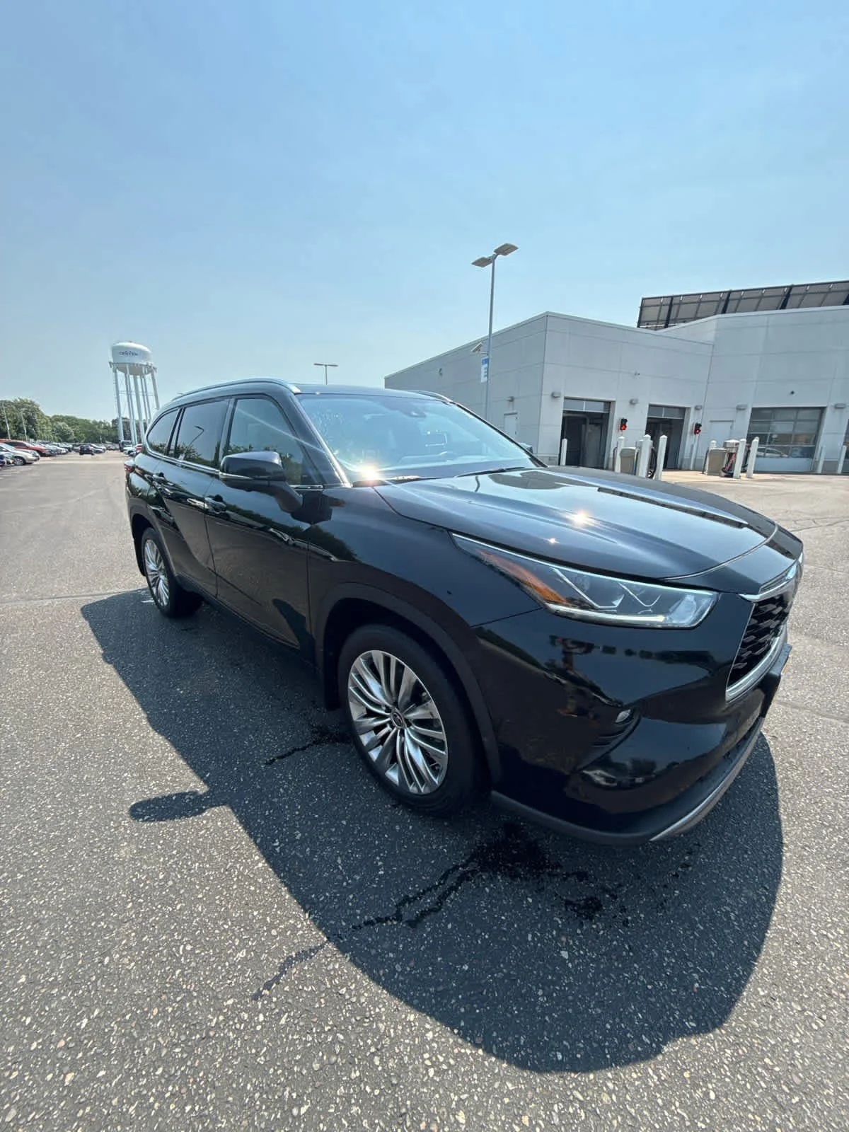 Used 2023 Midnight Black Metallic Toyota Platinum image 3