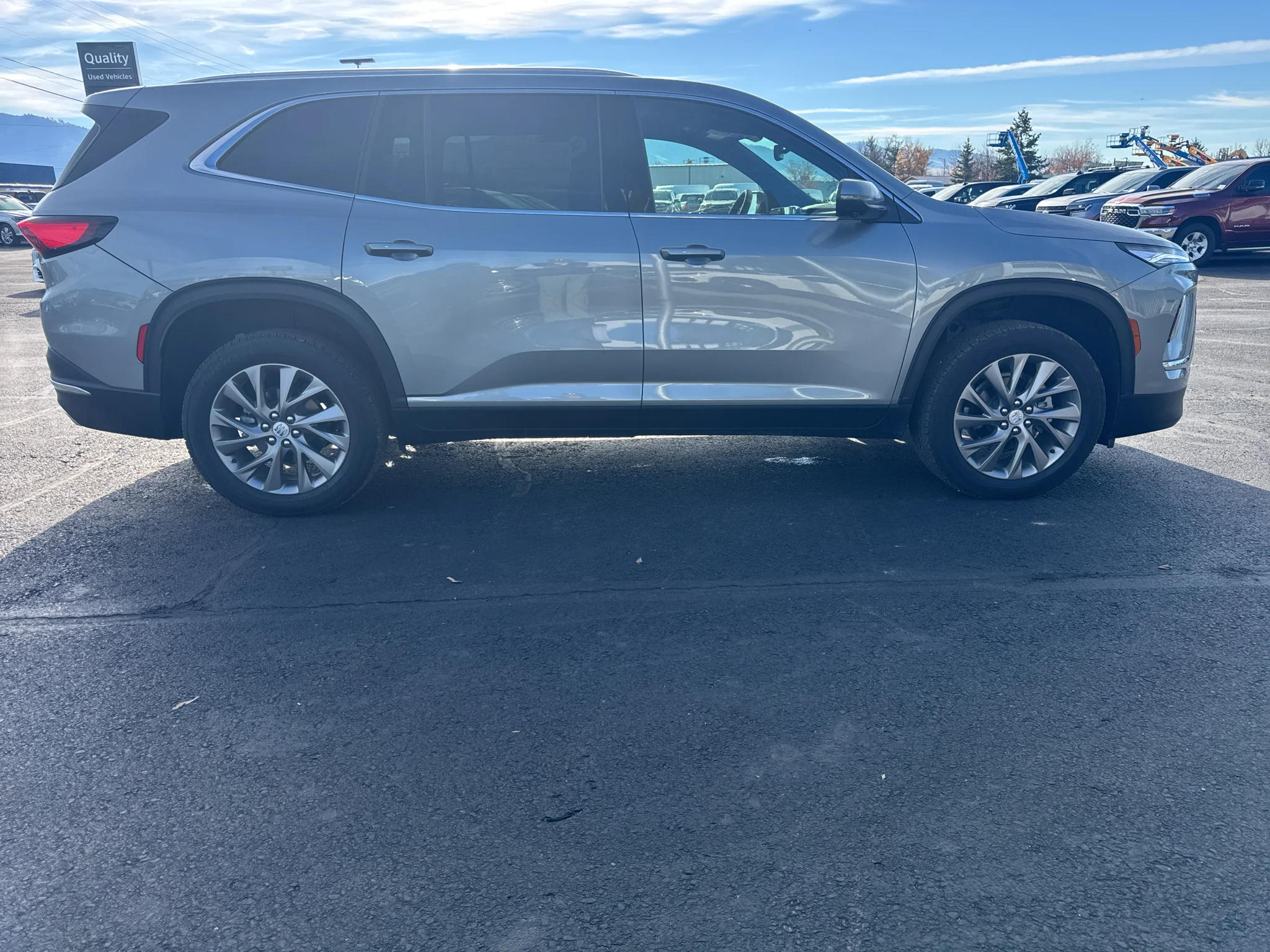 2026 Buick Enclave Preferred - Photo 10