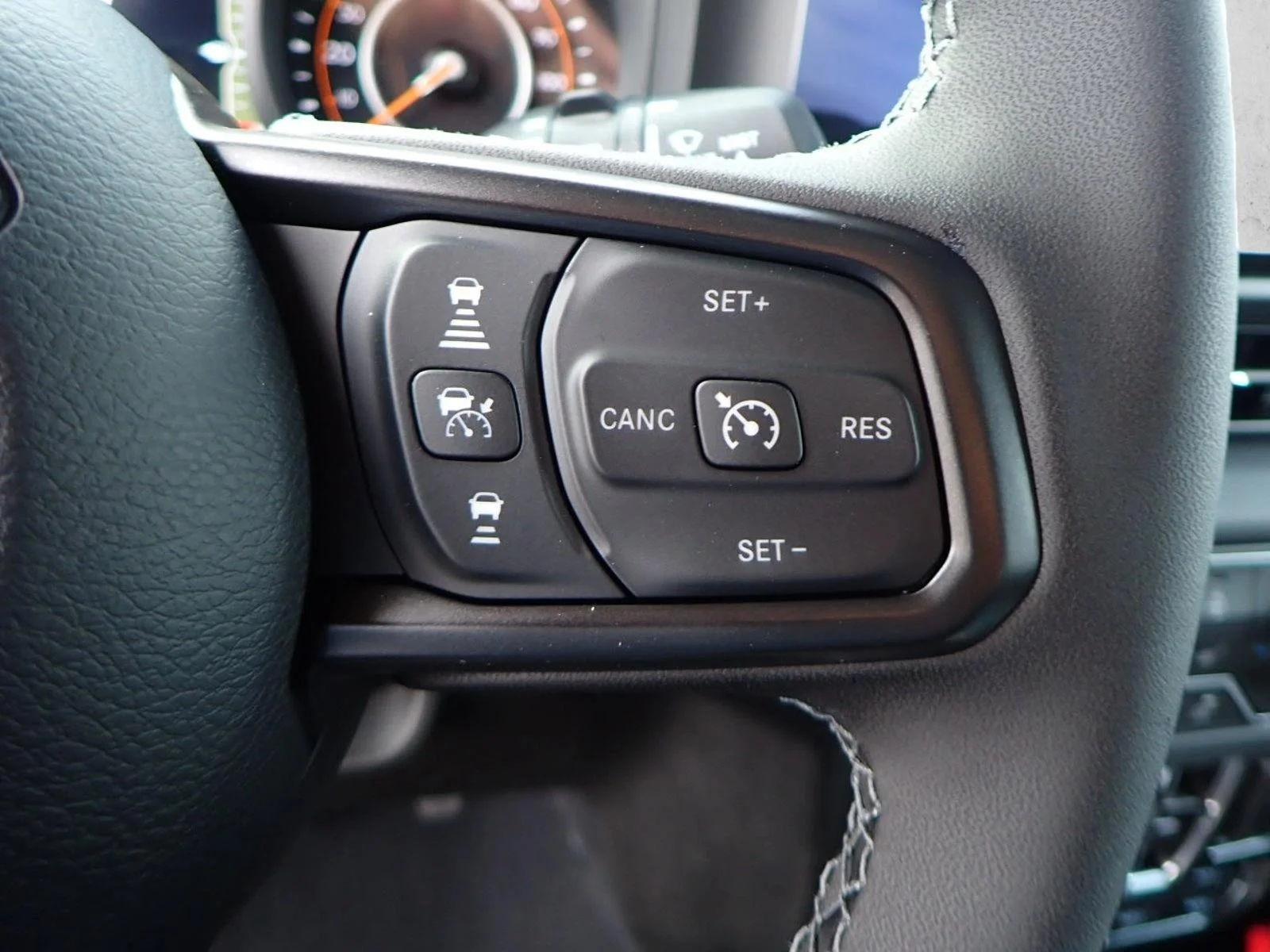 Used 2025 Hydro Blue Pearlcoat Jeep Rubicon image 14