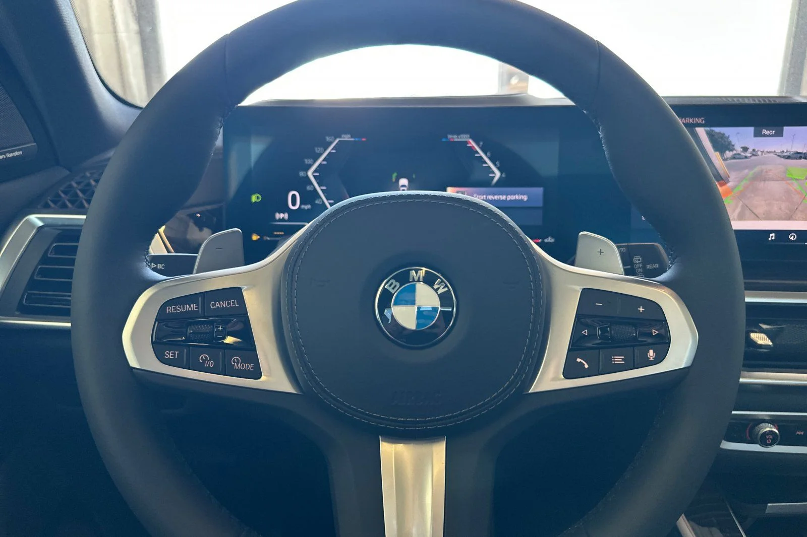 New 2026 Alpine White BMW xDrive40i image 21