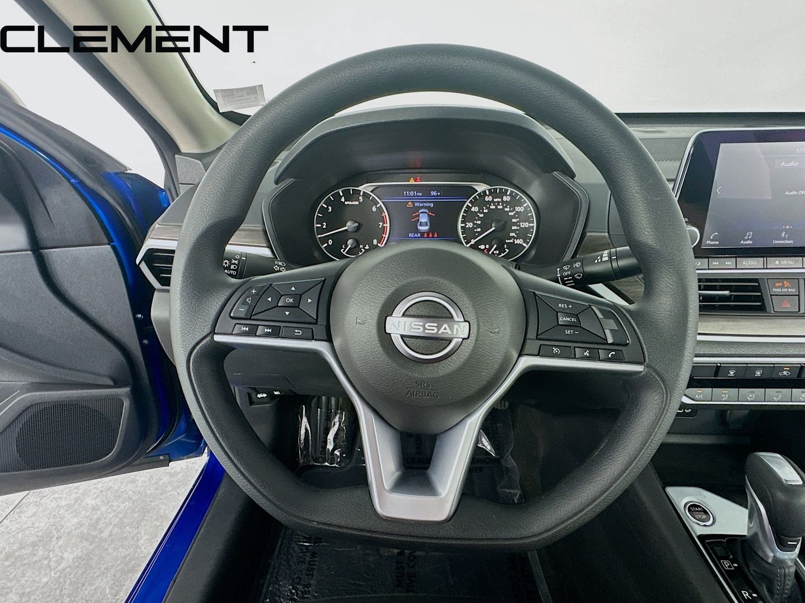 2025 Nissan Altima SV - Photo 14