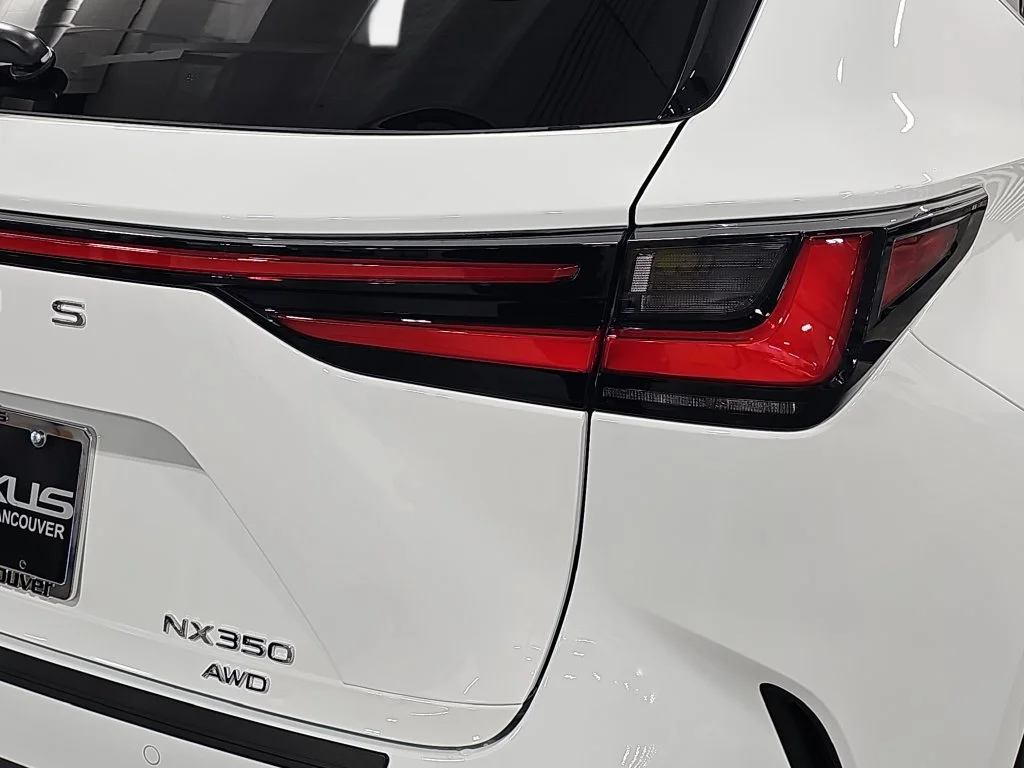 New 2026 Ultra White Lexus PREMIUM image 32