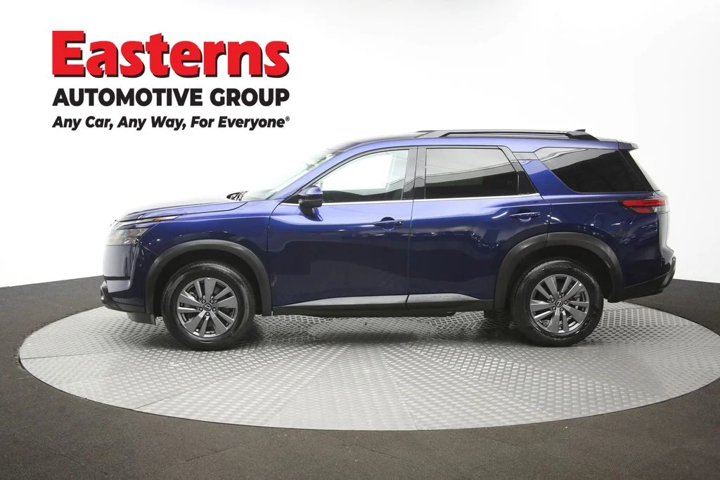 Used 2025 Blue Nissan SV image 59