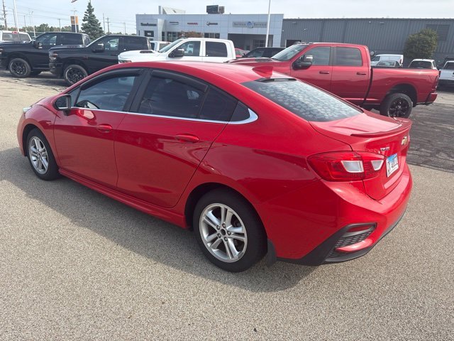Used 2017  Chevrolet LT image 5