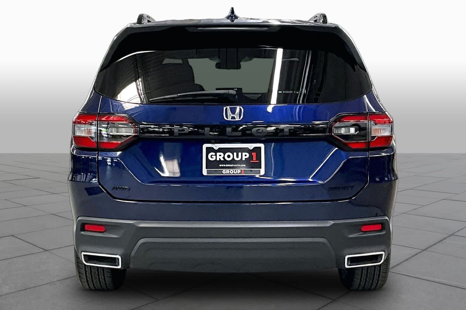 Used 2025 Obsidian Blue Pearl Honda Sport image 5