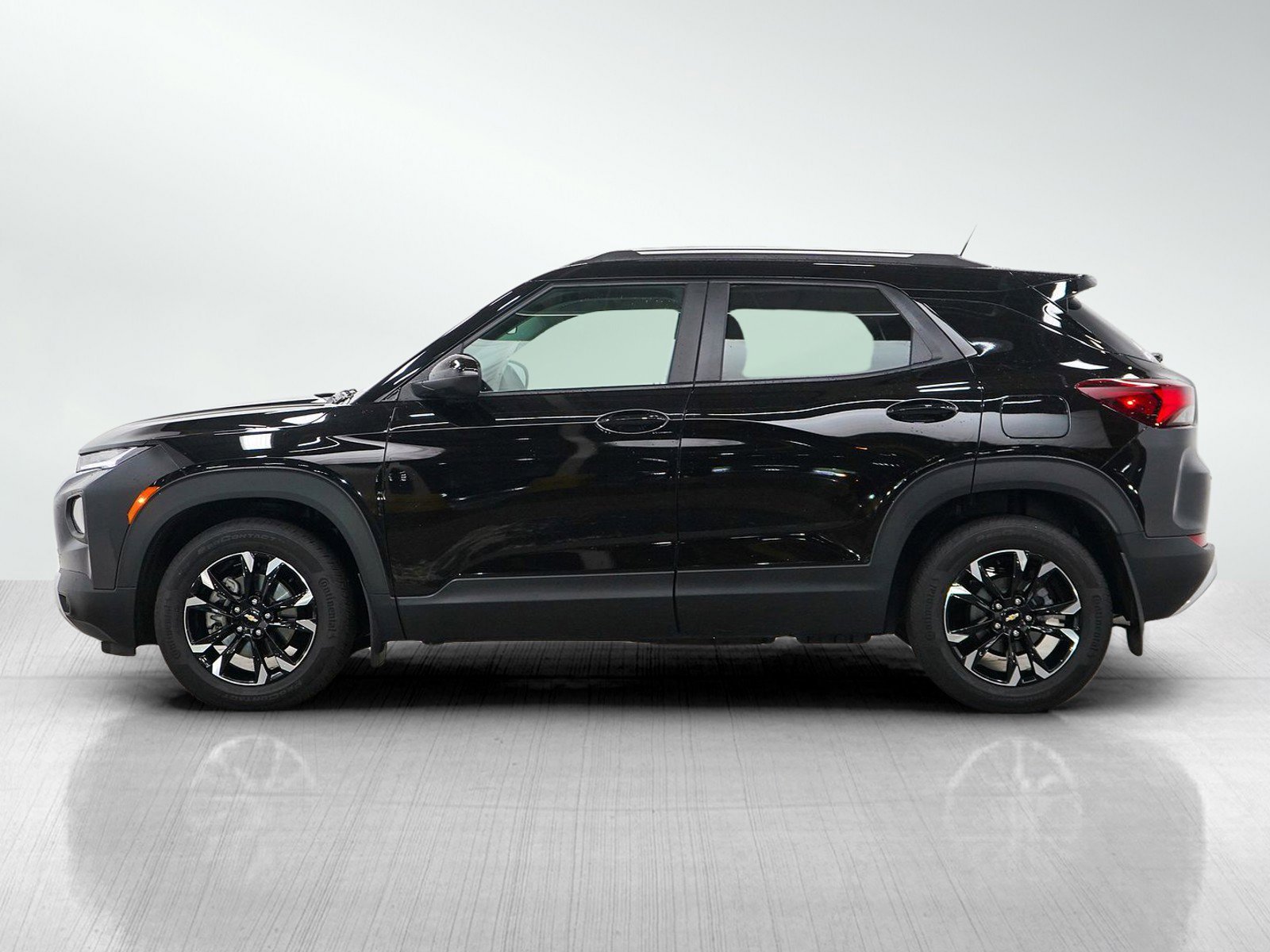 Used 2023 Chevrolet TrailBlazer LT with VIN KL79MPS25PB069846 for sale in White Bear Lake, Minnesota