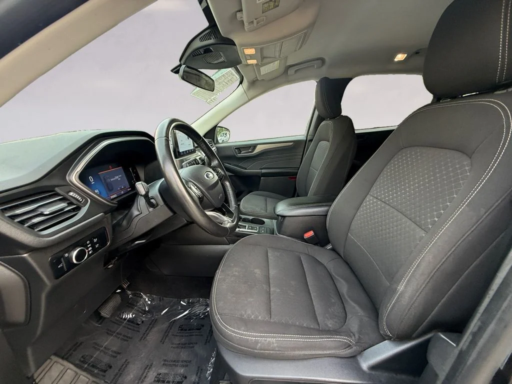 Used 2024 Black Ford Active image 10