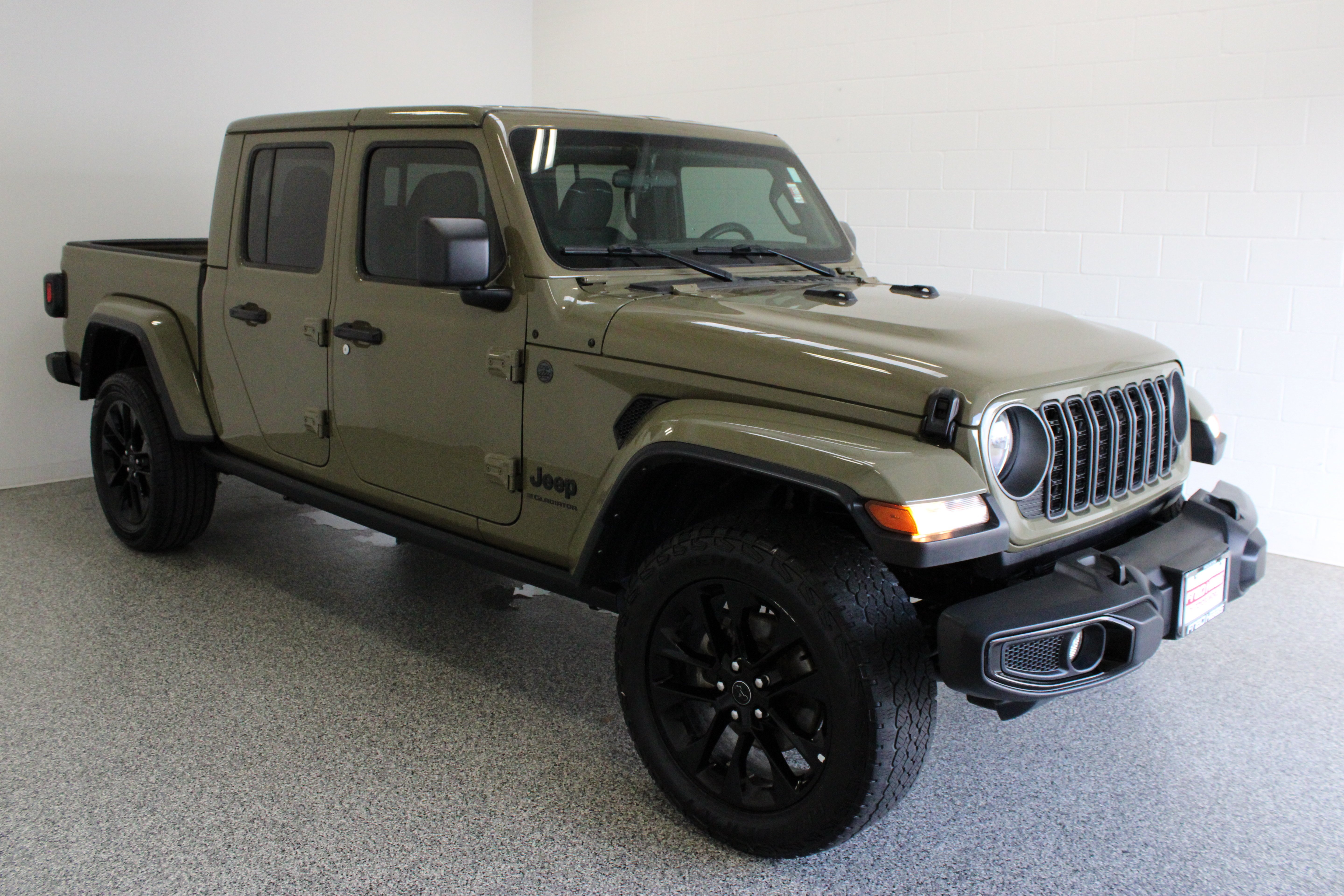 Used 2025 41 Jeep Nighthawk 3.6L image 4