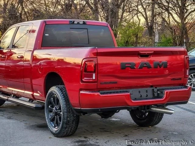 New 2026 Molten Red Pearl-Coat Exterior Paint RAM Laramie image 6
