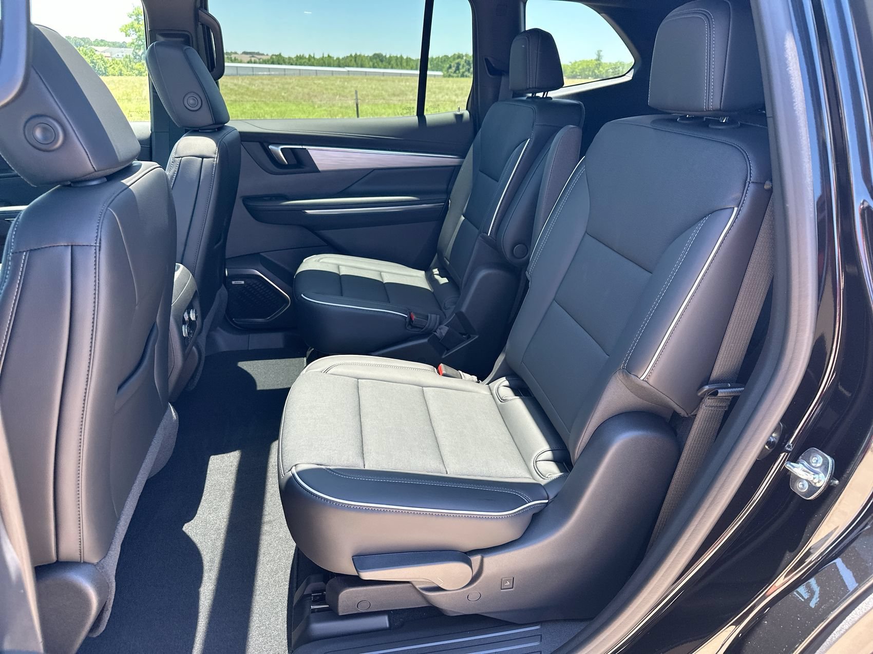 2026 Buick Enclave Preferred - Photo 24