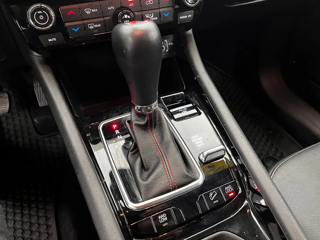 Used 2022 Gray Jeep Trailhawk image 28