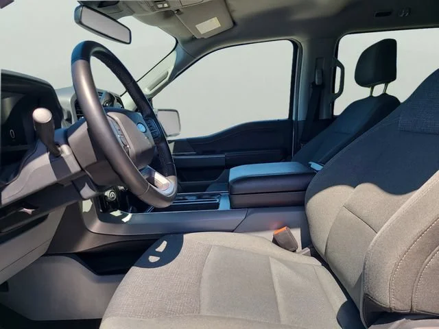 Used 2024 White Ford XLT image 15