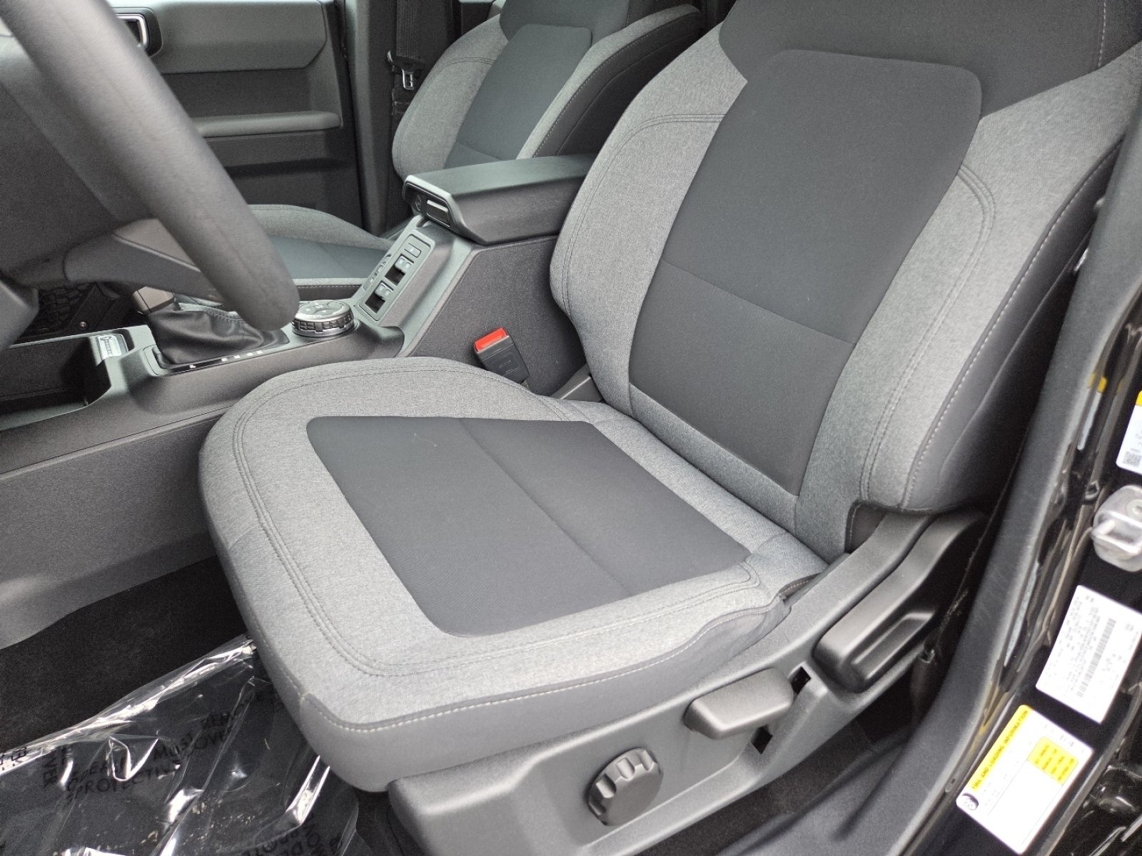 2021 Ford Bronco 4-Door Base - Photo 28