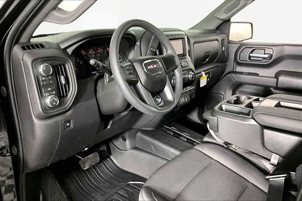 New 2026 Onyx Black GMC Pro image 8