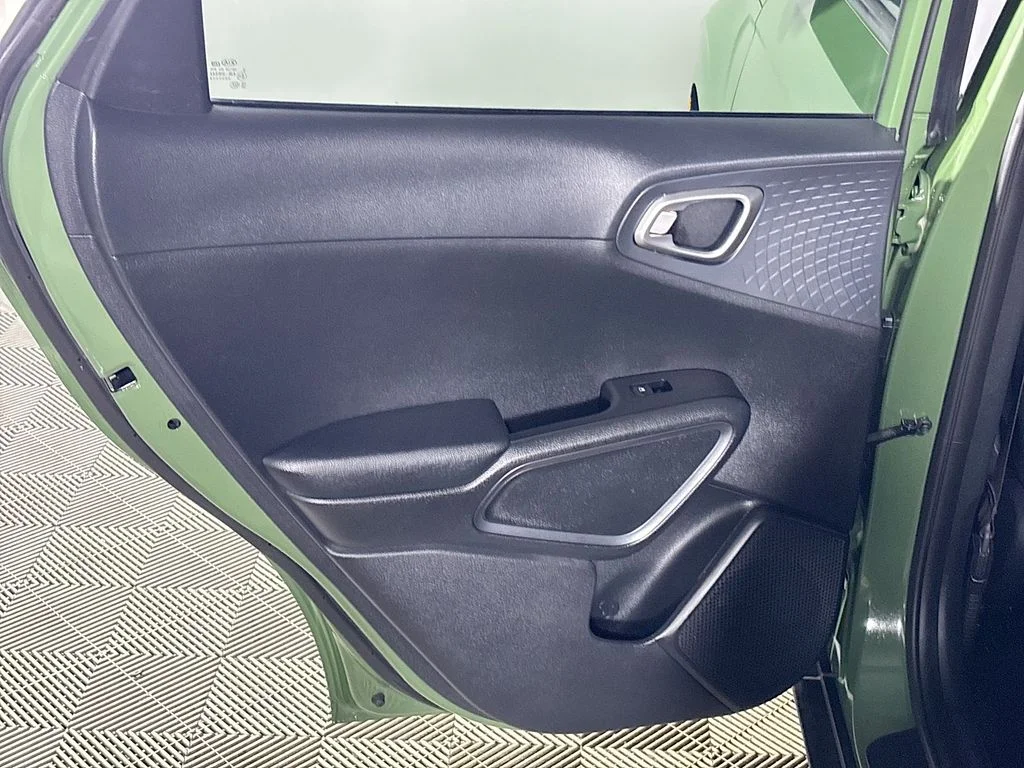 Used 2021 Green Kia EX image 20