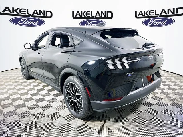 New 2026 Black Ford Premium image 6