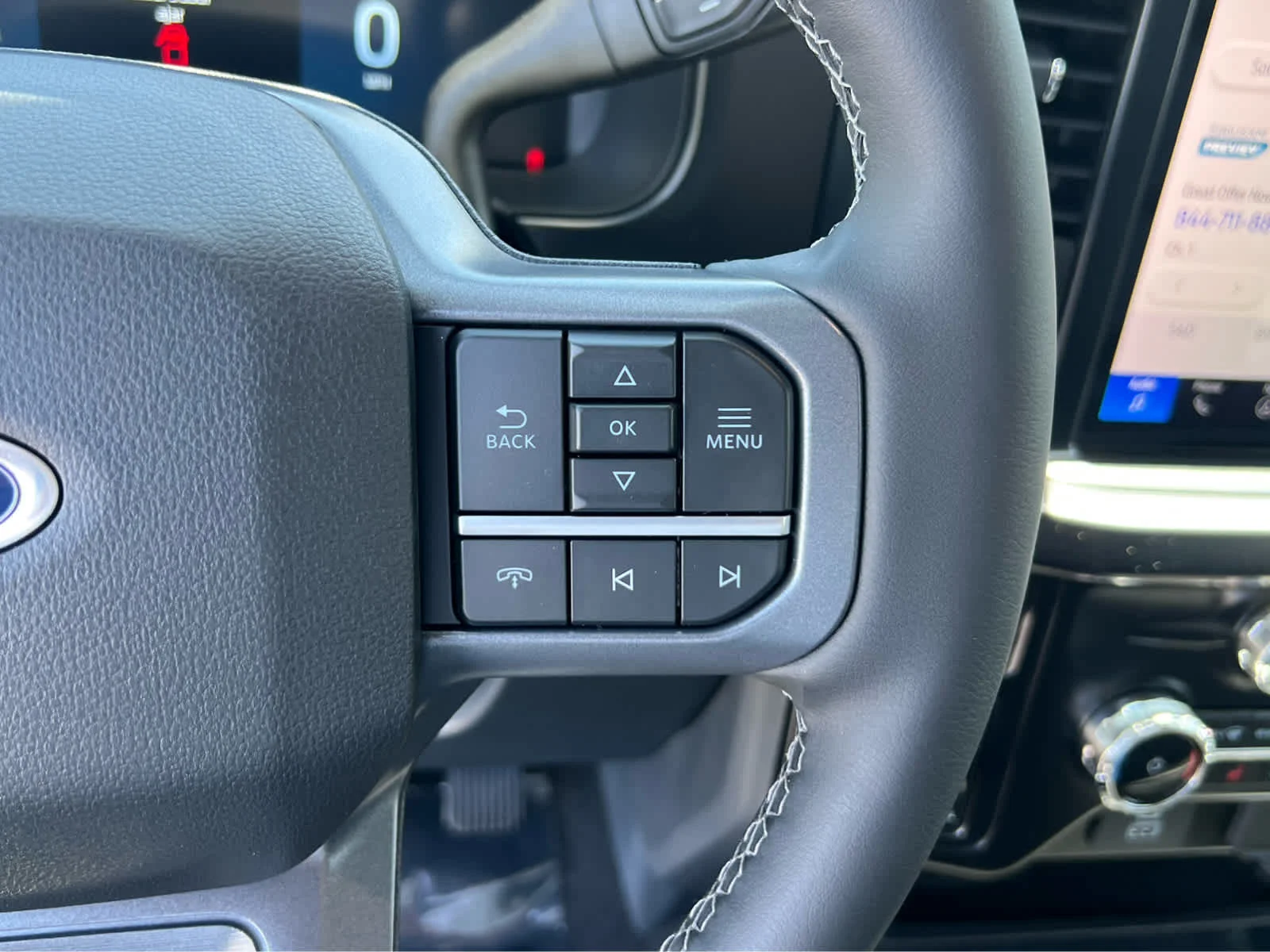 New 2026 Star White Metallic Tri-Coat Ford F-350® Lariat® image 34