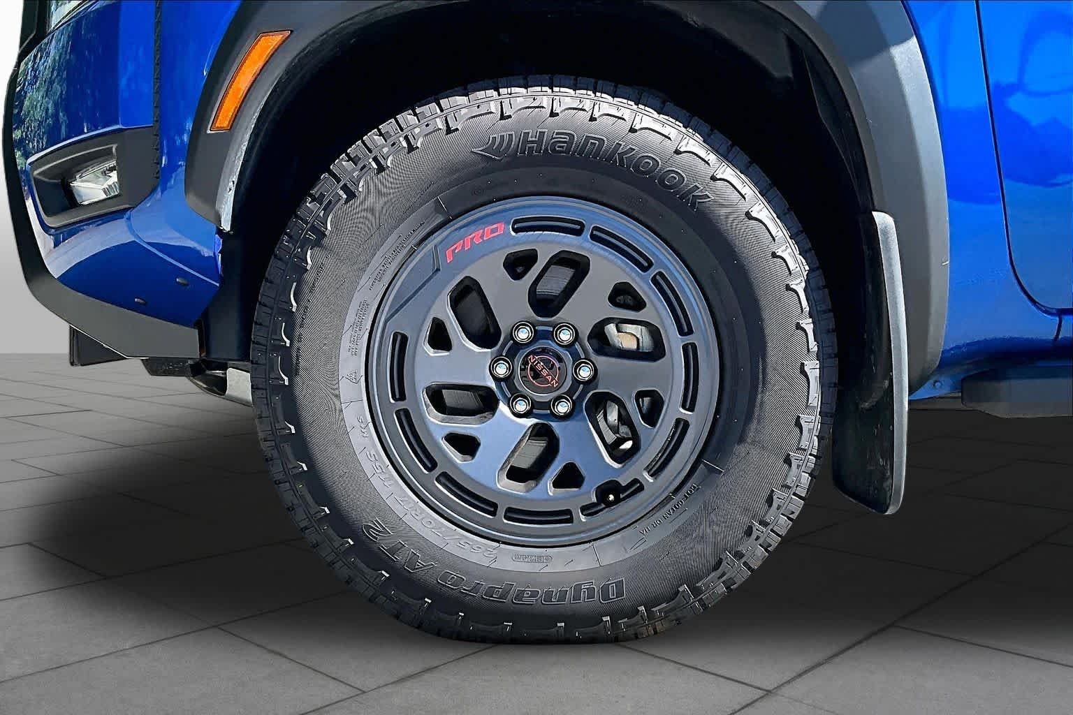 Used 2026 Bluestone Pearl Nissan PRO-4X image 10