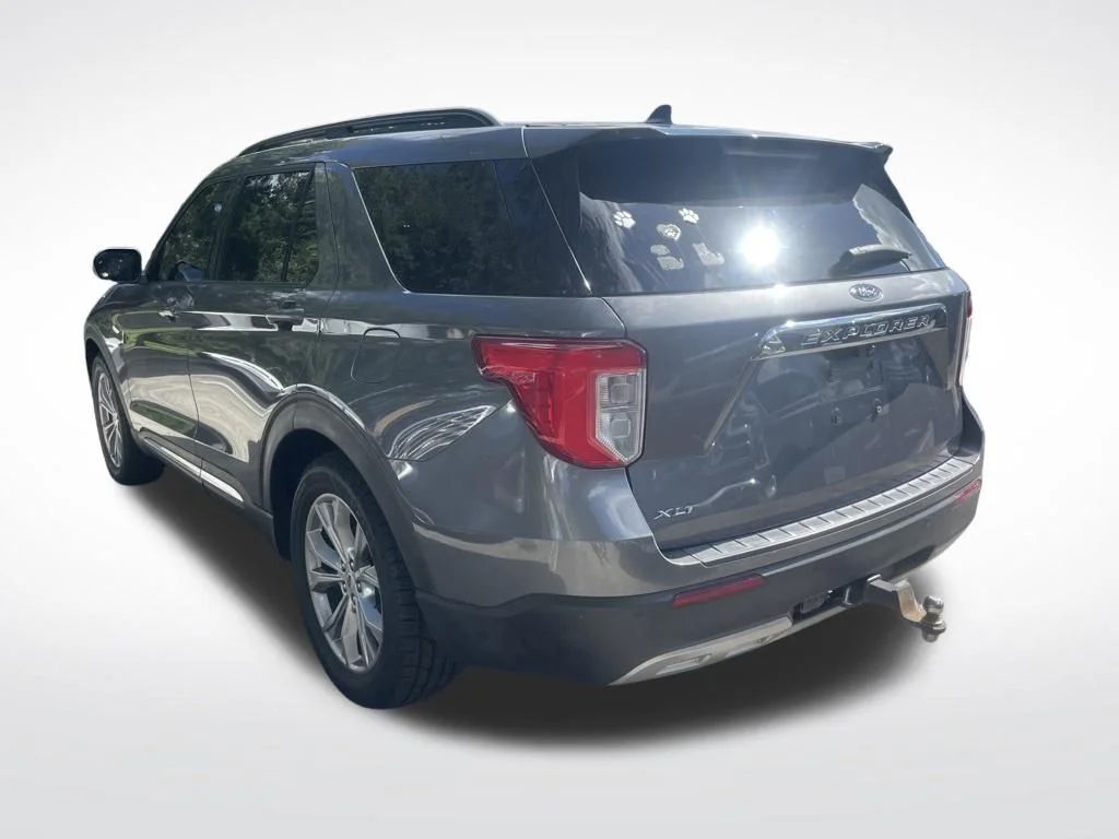 Certified Used 2021 Gray Metallic Ford XLT image 6