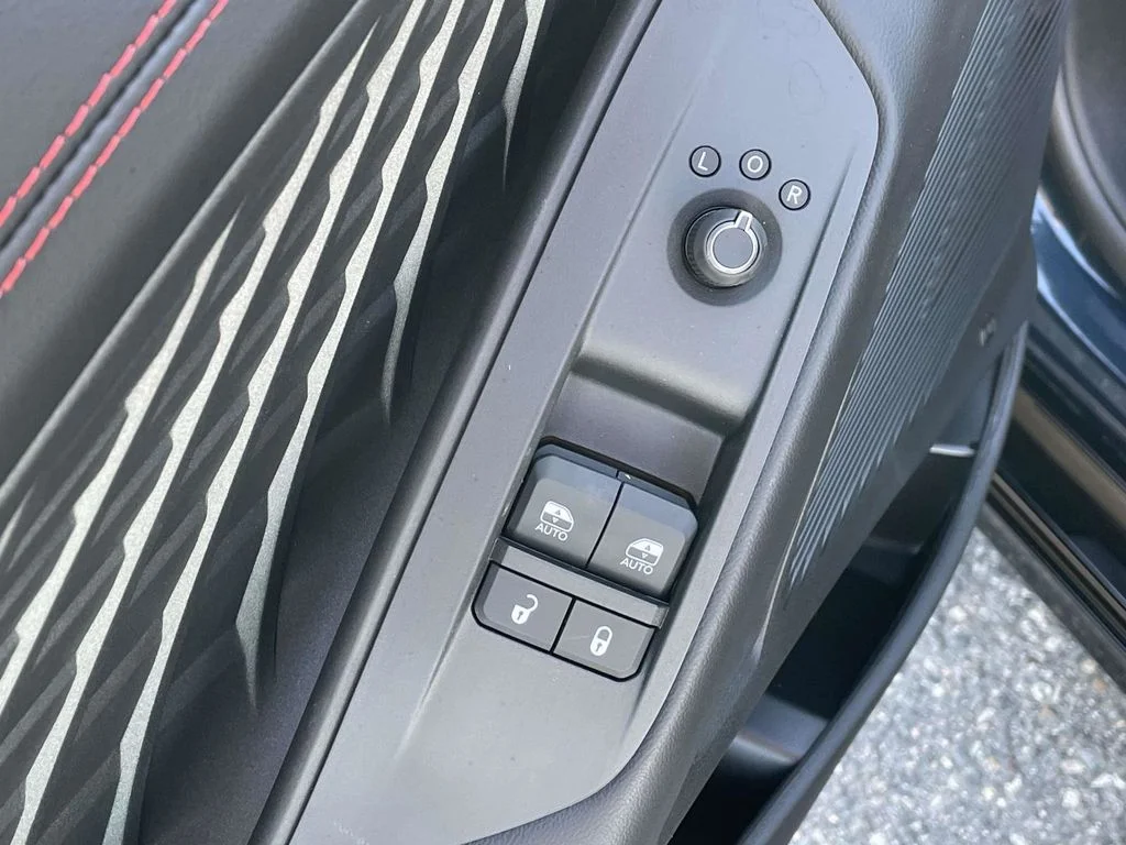 New 2026 After Dark Exterior Paint Dodge R/T Scat Pack image 19