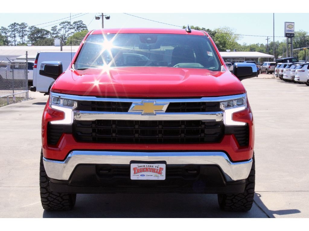 Used 2025 Red Hot Chevrolet LT image 26