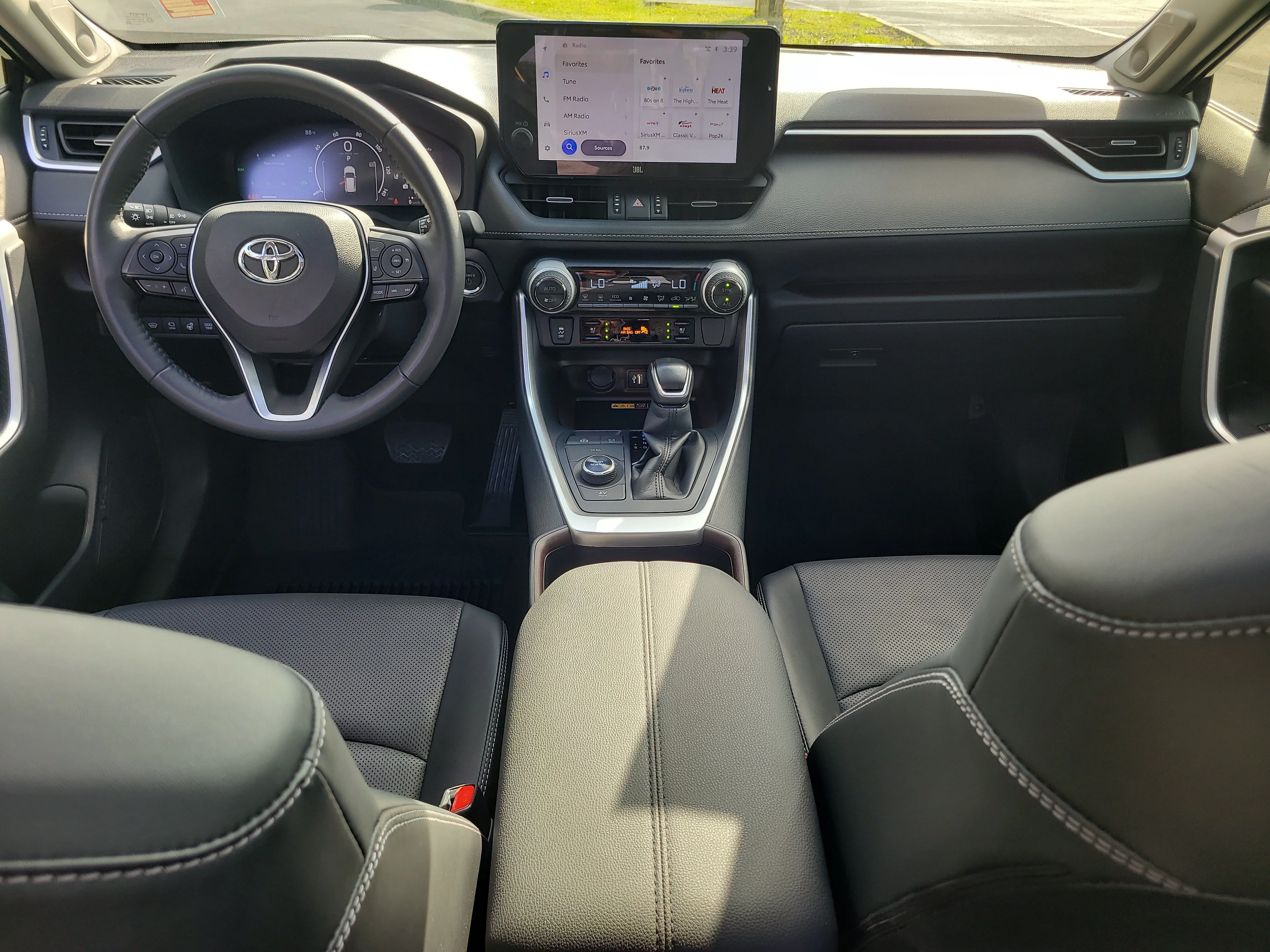 Used 2024 Magnetic Gray Metallic Toyota Hybrid Limited image 15