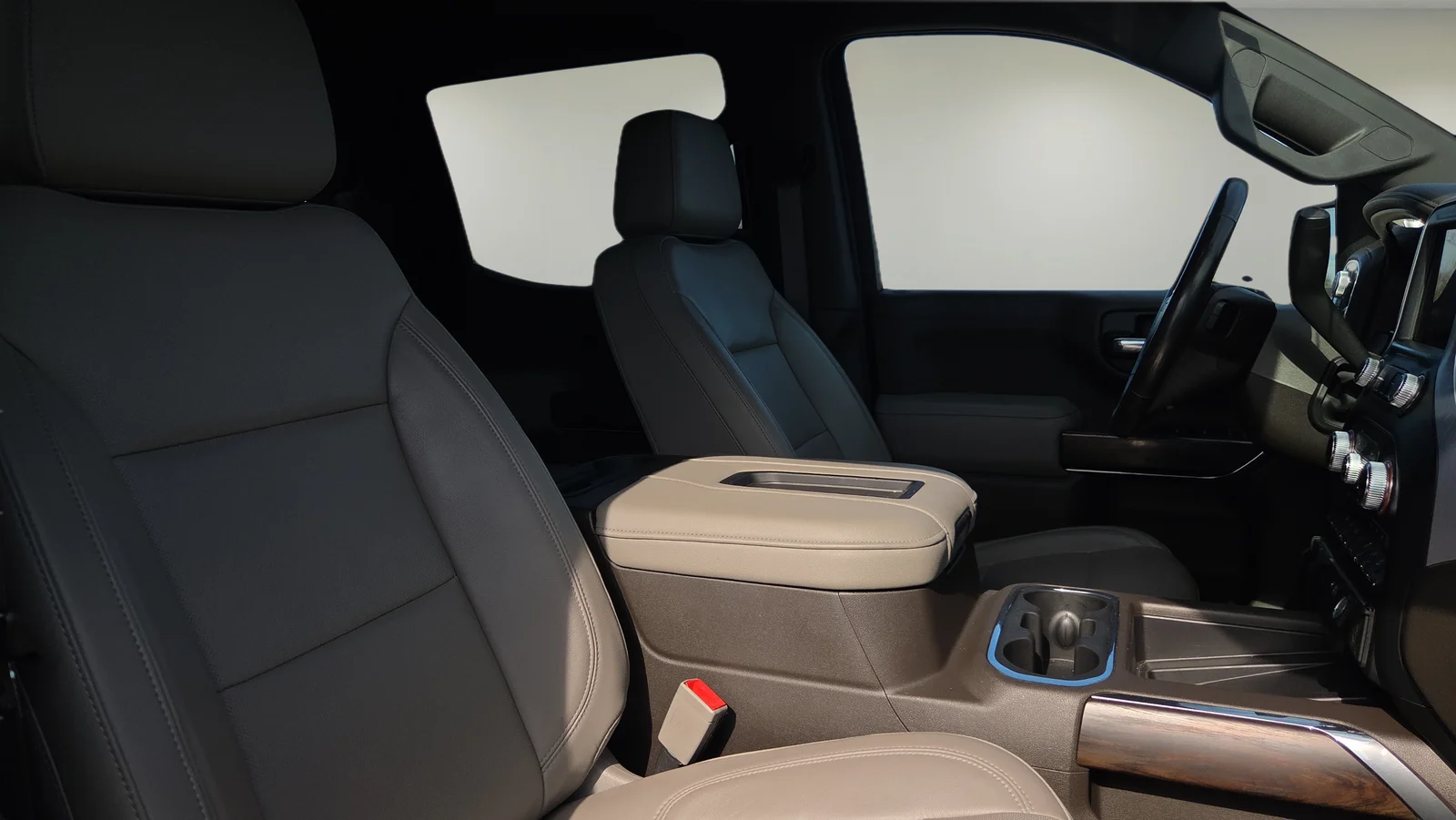 Used 2019 Red GMC SLT image 15