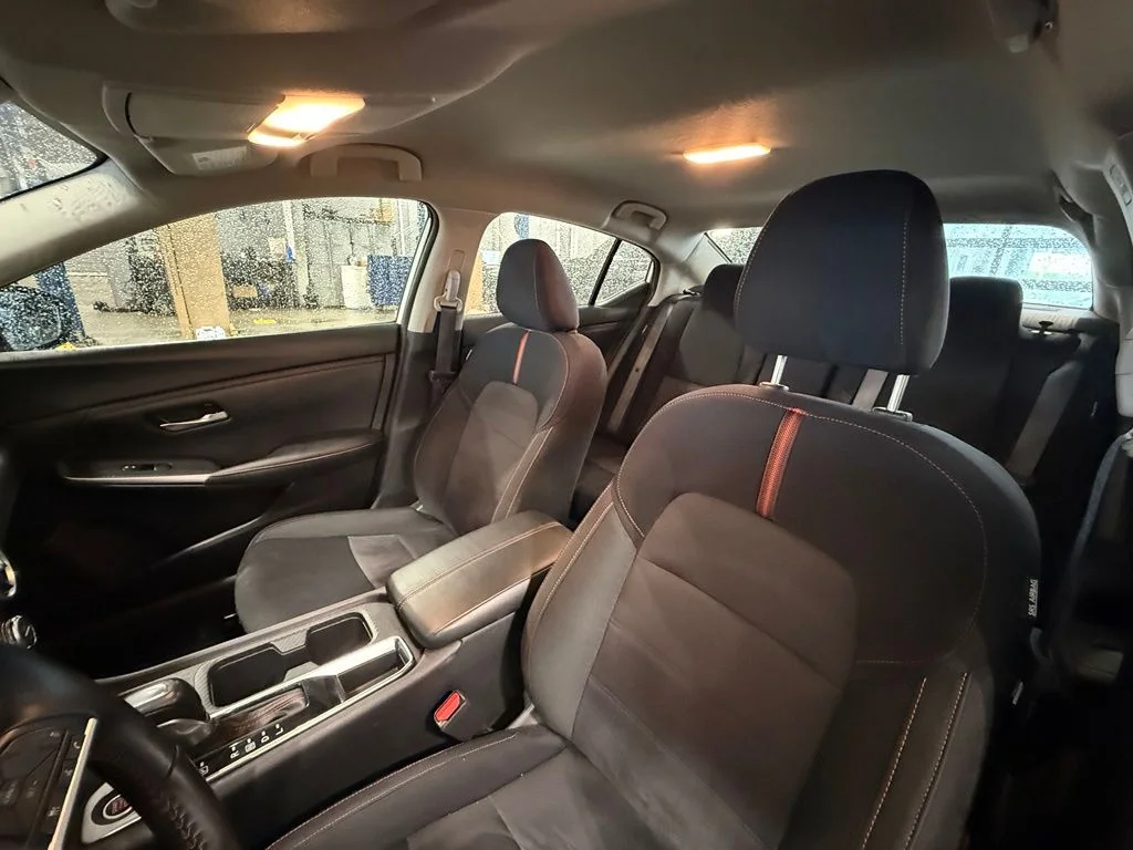 Used 2025 White Nissan SR image 21