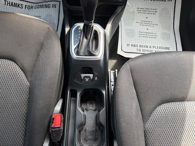 Used 2018 Black Jeep Altitude image 25