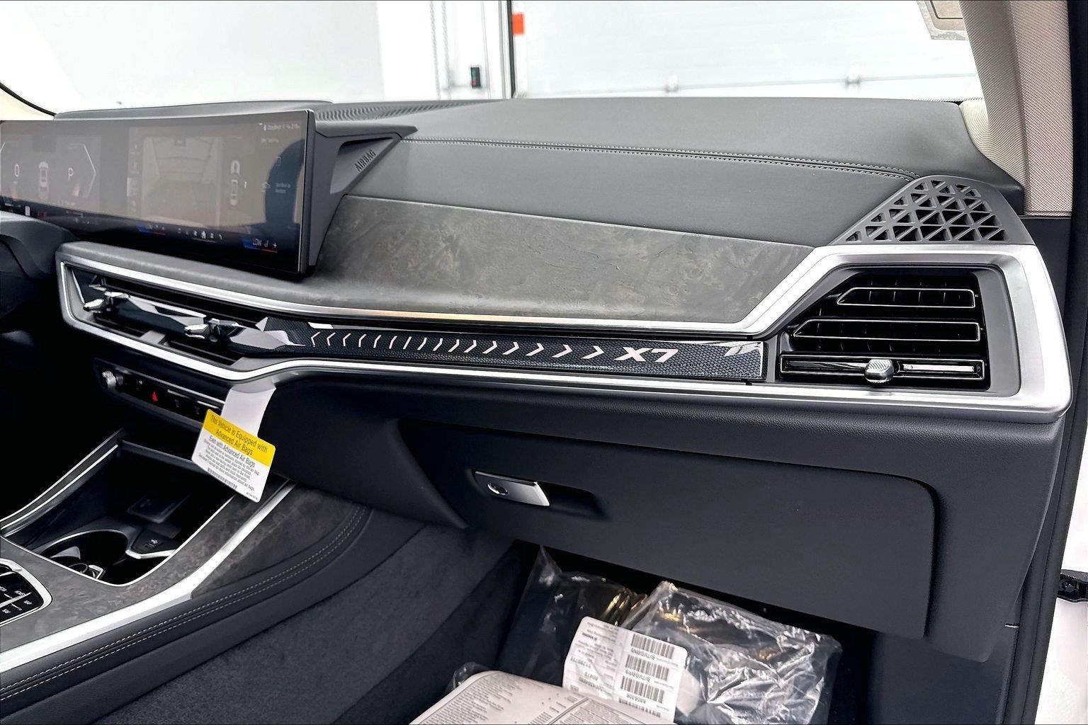 New 2027 Mineral White Metallic BMW xDrive40i image 26