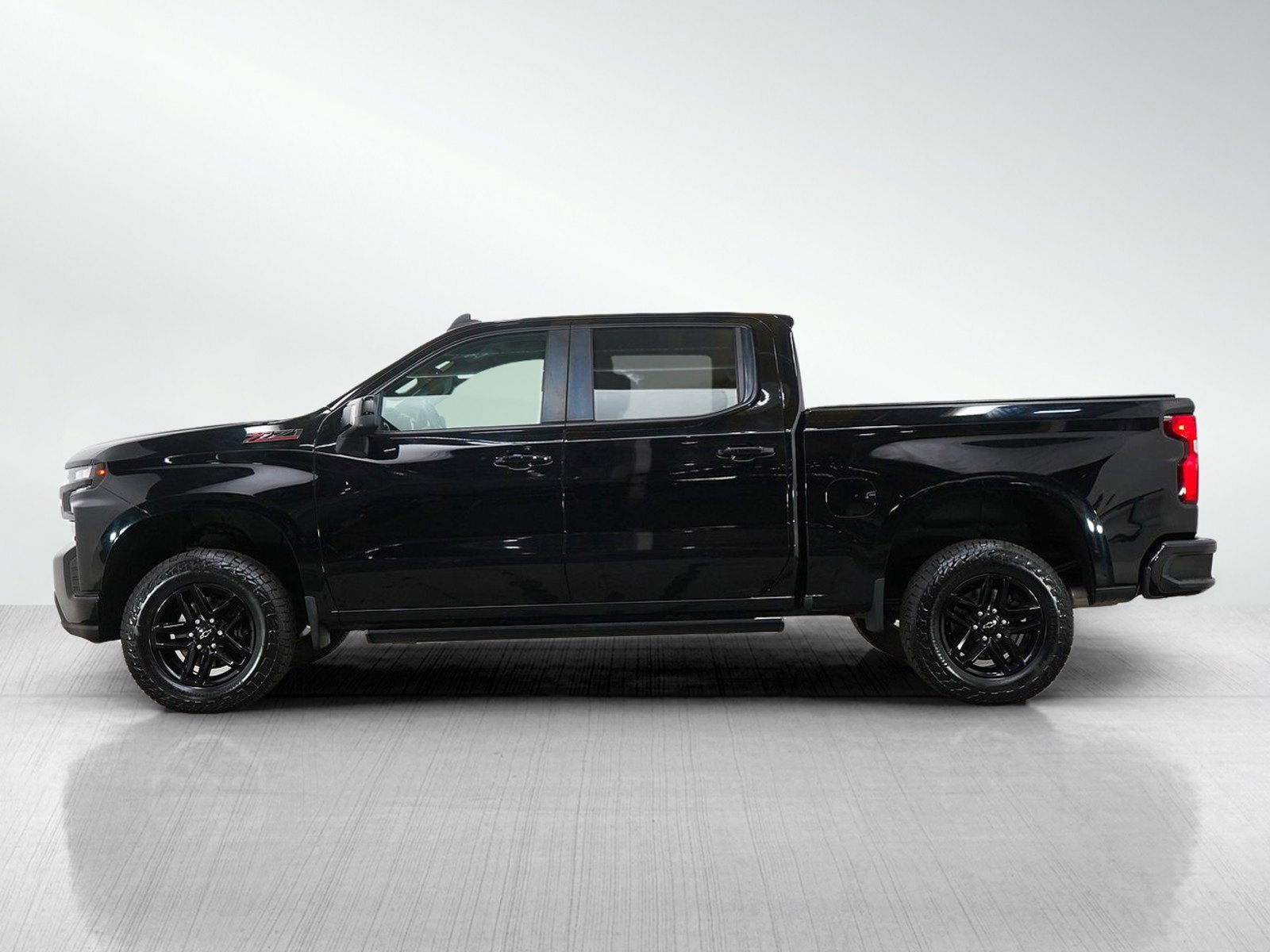 Used 2021 Chevrolet Silverado 1500 LT Trail Boss with VIN 1GCPYFEL9MZ151689 for sale in White Bear Lake, Minnesota