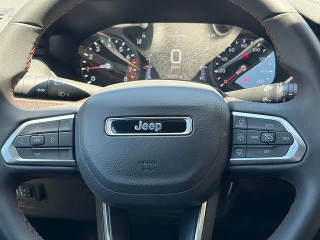 2025 Jeep Compass Trailhawk - Photo 25