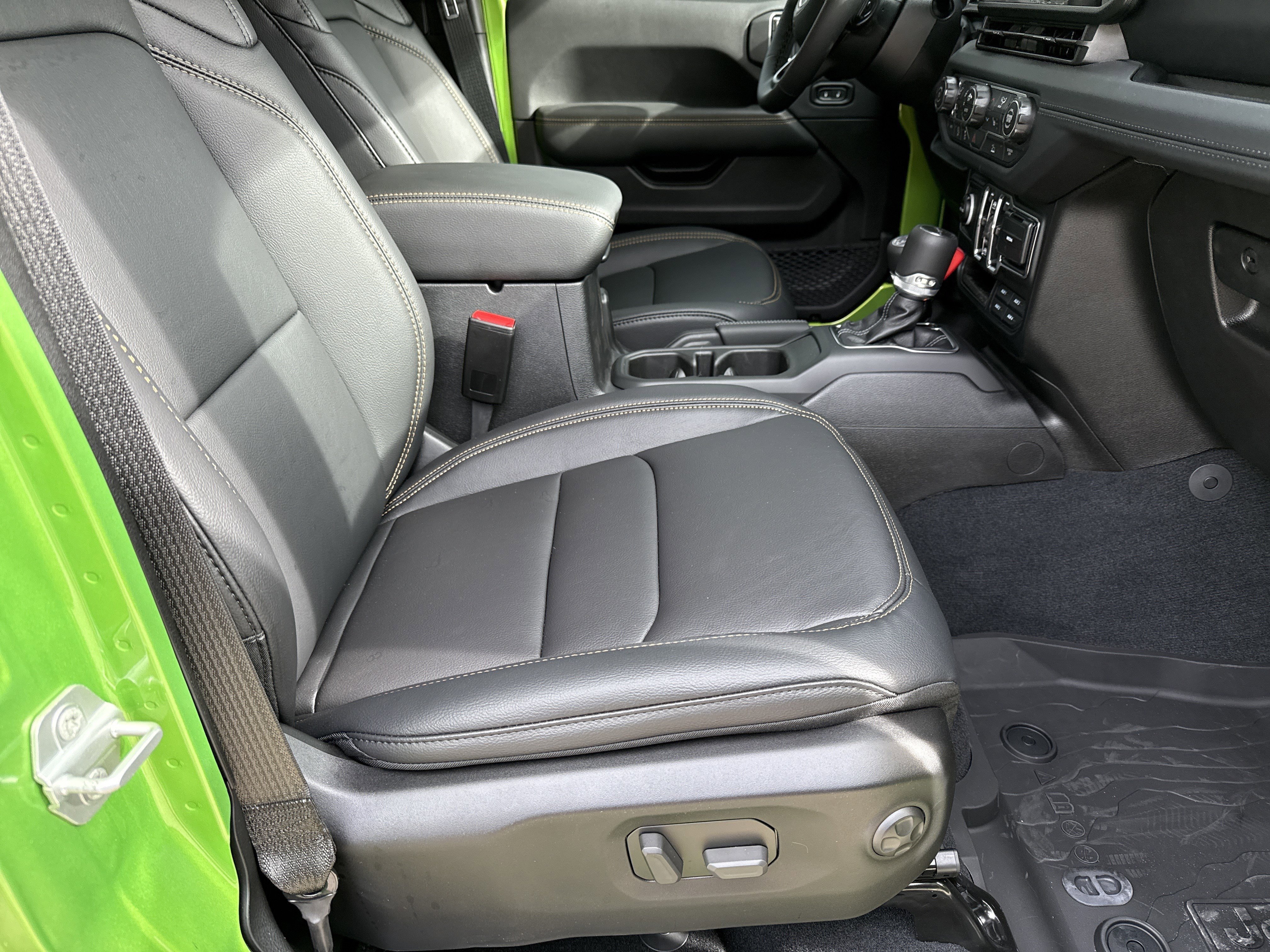 2025 Jeep Gladiator Sport S - Photo 16