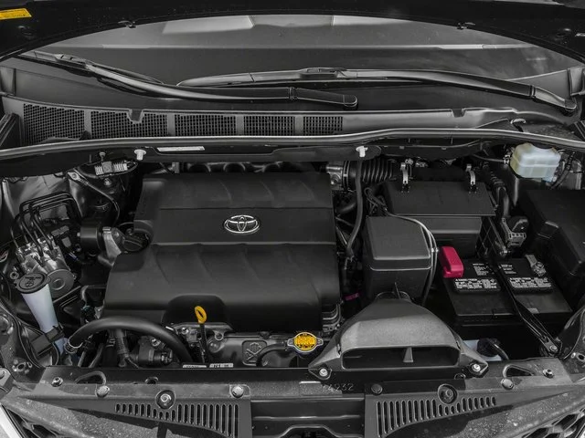 Used 2016 Silver Sky Metallic Toyota SE image 16