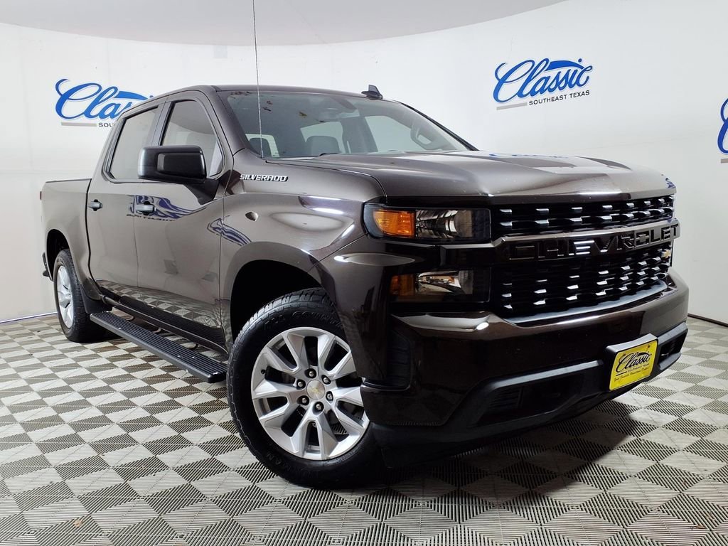 2020 Chevrolet Silverado 1500 Custom Crew Cab Short Box's photo
