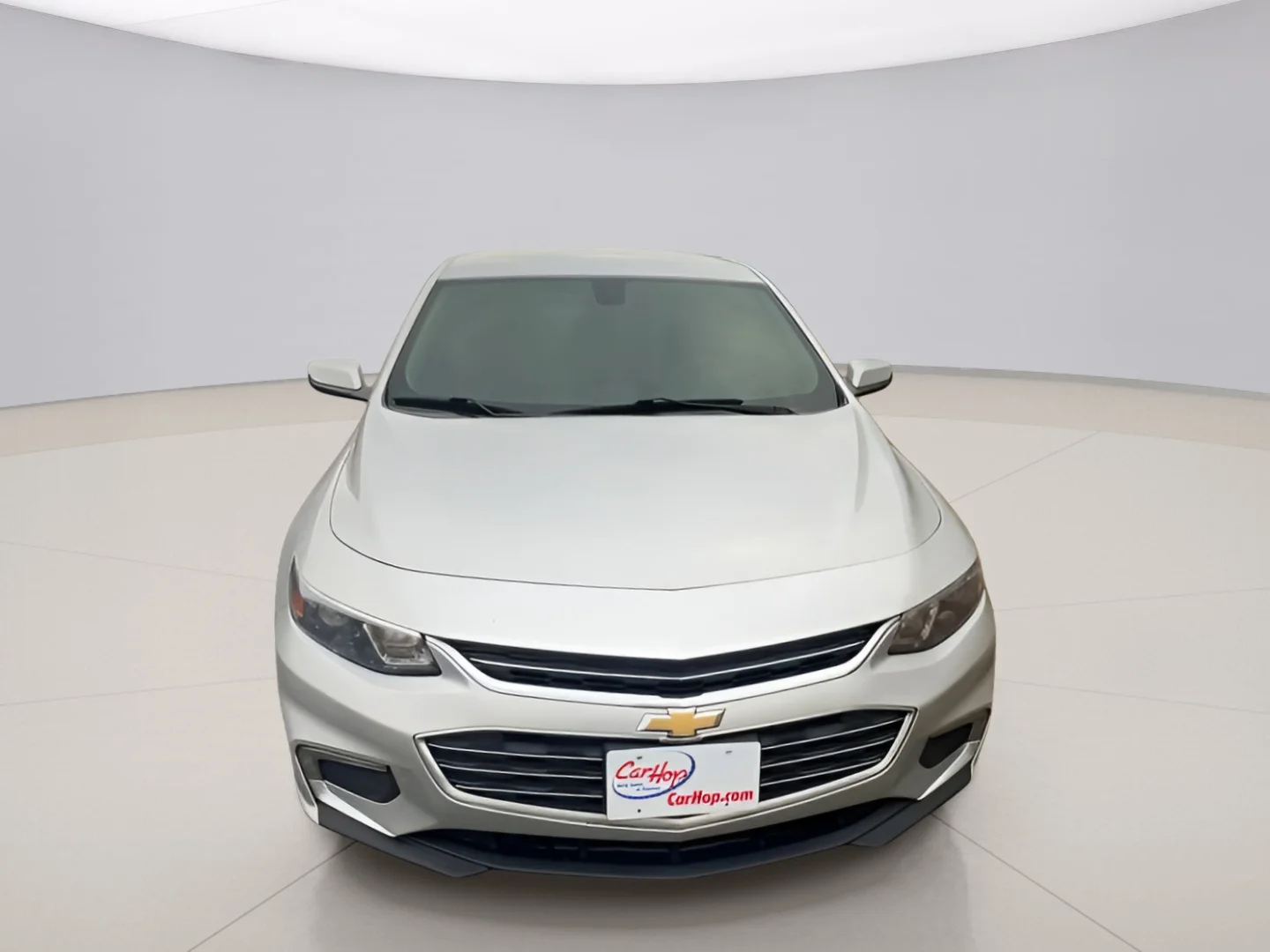 Used 2017 Silver Chevrolet 1LT image 4