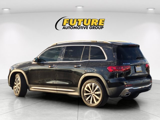 Used 2022 Black Mercedes-Benz GLB 250 image 6