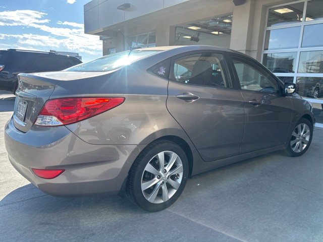 Used 2013 Brown Hyundai GLS image 3