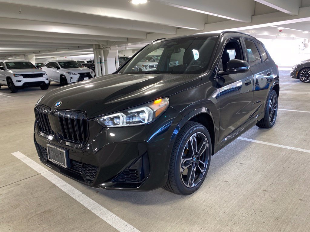 2023 BMW X1