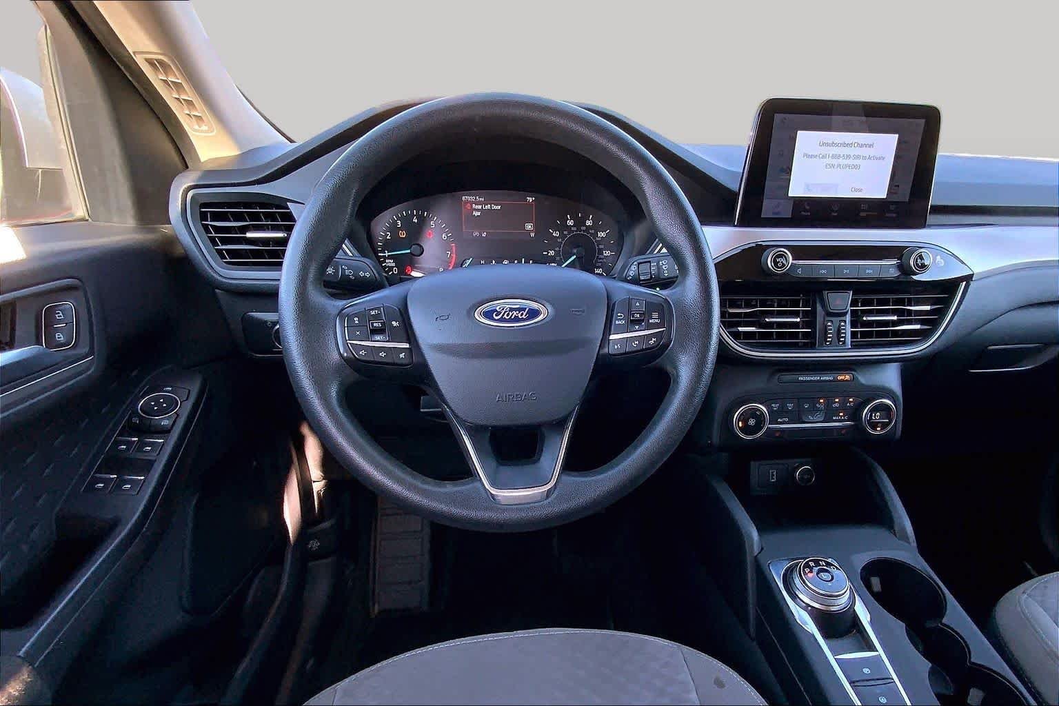 Used 2020 Ingot Silver Metallic Ford SE image 6