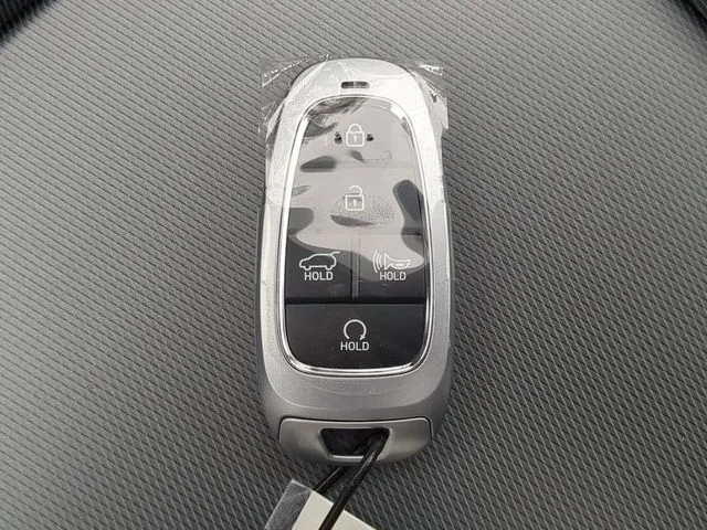 Used 2024 White Hyundai Limited image 31